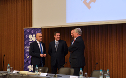 6_250x154_crop_478b24840a