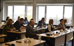 fr06_250x154_crop_478b24840a