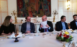 bg10_250x154_crop_478b24840a