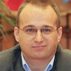 simeon_280x280_crop_478b24840a