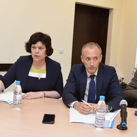 image-7418106-302_280x280_crop_478b24840a