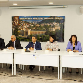 atanaska-teneva-mypr-bg_280x280_crop_478b24840a