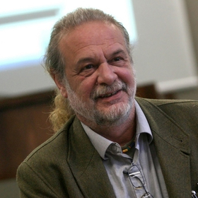 evgenii-dajnov-club-z-bg_280x280_crop_478b24840a