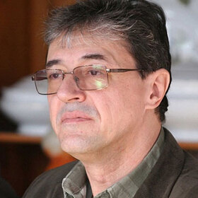 antonii-todorov-frog-news_280x280_crop_478b24840a