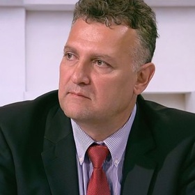 valentin-nikolov-alumni-v-trud_280x280_crop_478b24840a