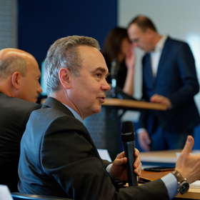 img0004_280x280_crop_478b24840a