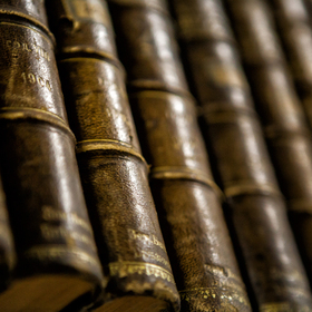 books1_280x280_crop_478b24840a