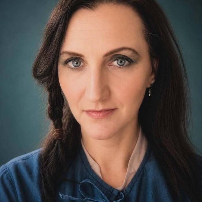 slavka-zdravkova-fb-en-slavka-zdravkova_700x700_crop_478b24840a