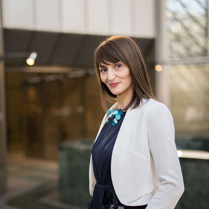 valentina-stoeva-fb-val-stoeva_700x700_crop_478b24840a