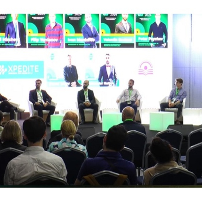 budeshteto-na-bulgaria-infobusiness-bcci-bg_700x700_crop_478b24840a