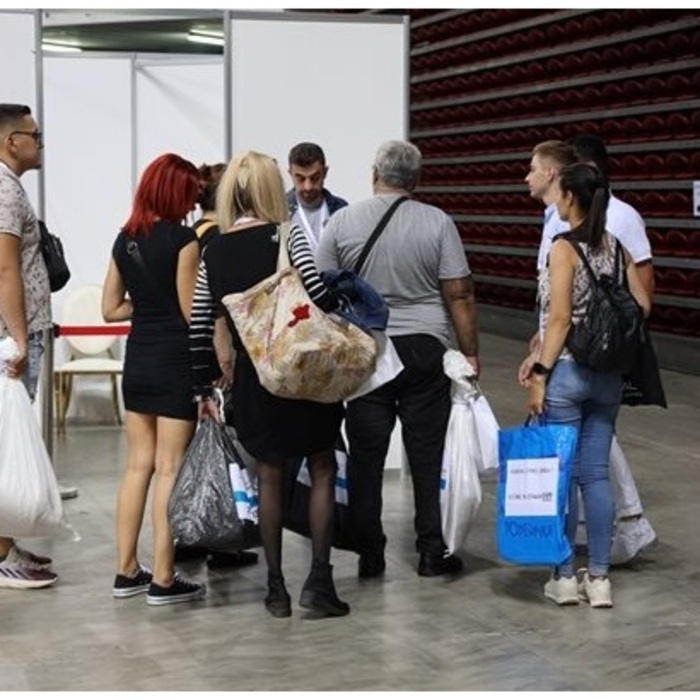 6-hil-dushi-v-24-chasa_700x700_crop_478b24840a