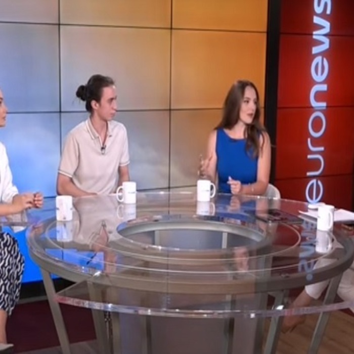 04_700x700_crop_478b24840a