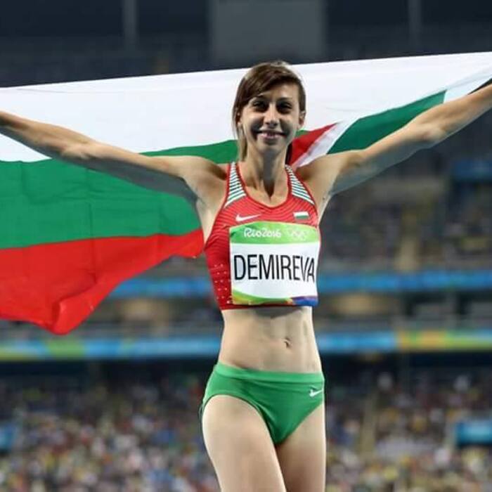 14269864-10208558058883075-750614341-n_700x700_crop_478b24840a