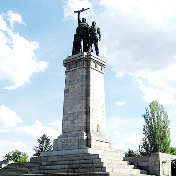 photo-34_700x700_crop_478b24840a