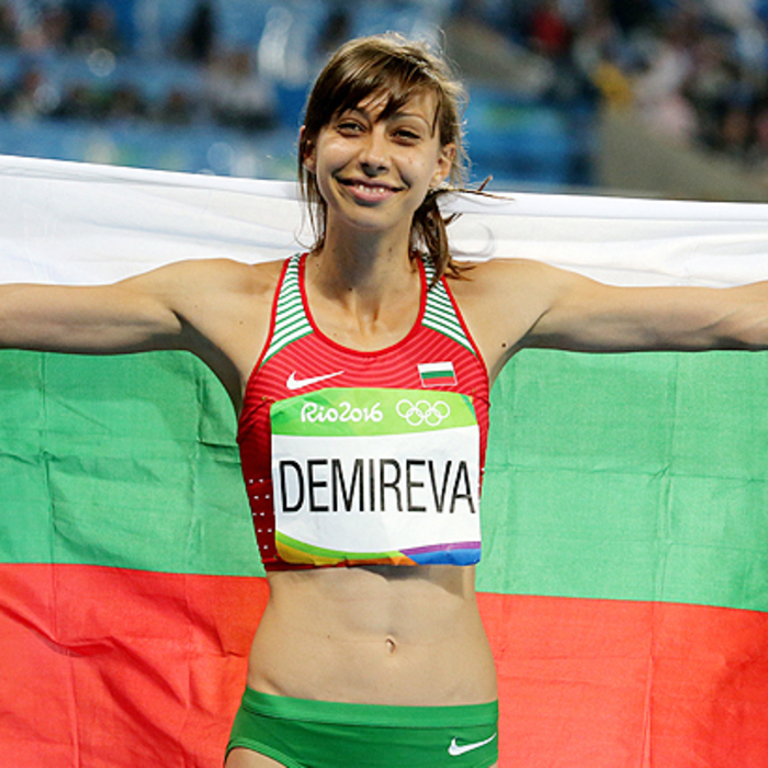 photo-4_700x700_crop_478b24840a