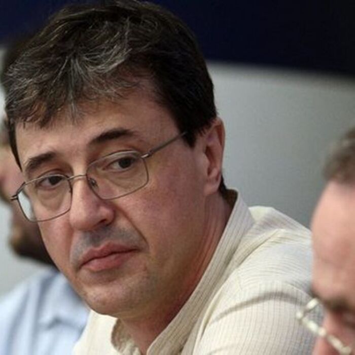 13-01-23-72773-1_700x700_crop_478b24840a