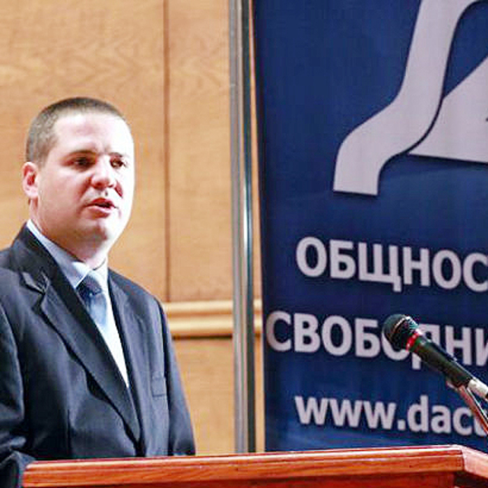 photo-45_700x700_crop_478b24840a