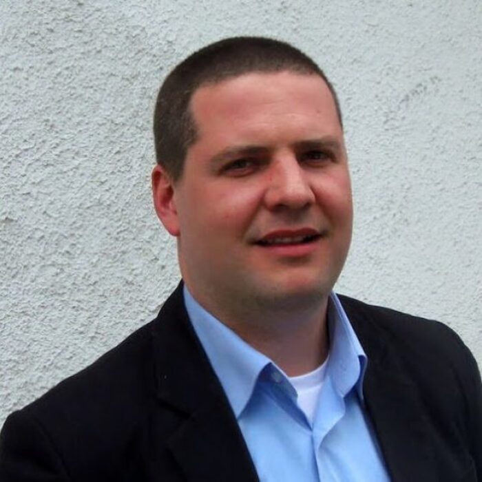 kiril-avramov_700x700_crop_478b24840a