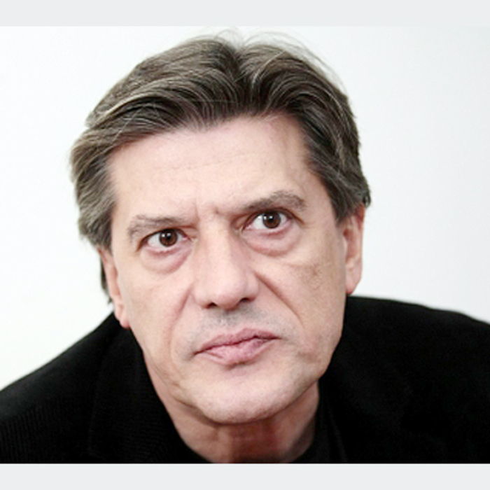 photo-23_700x700_crop_478b24840a