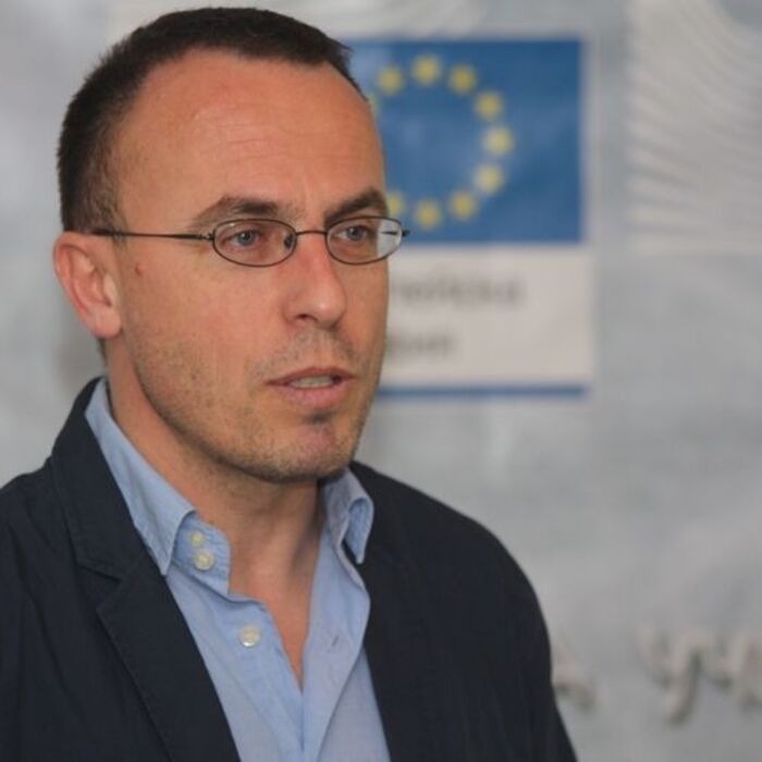 ivan-nachev-offical-pic_700x700_crop_478b24840a