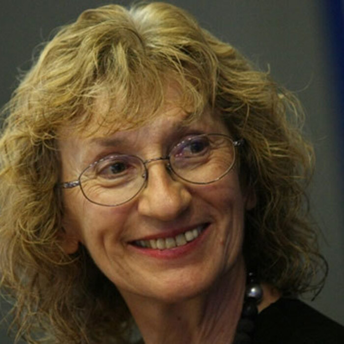 012-anna-krusteva-bnr-678x410-crop-478b24840a_700x700_crop_478b24840a