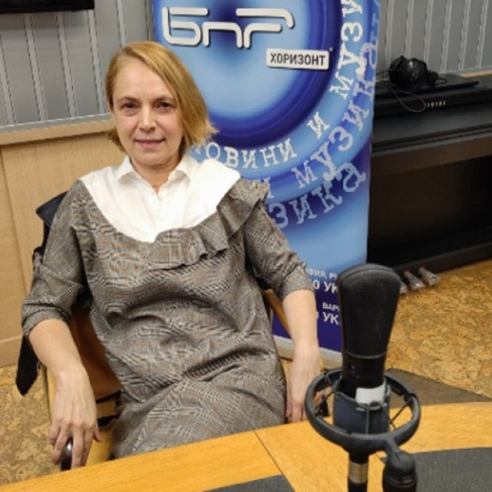 018-petia-georgieva-bnr_700x700_crop_478b24840a