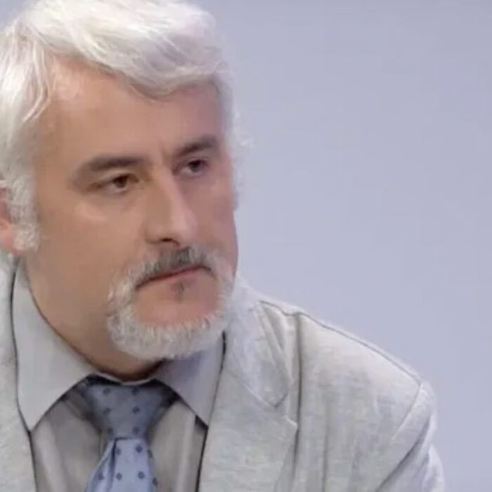 alexander-kashamov-toest-bg_700x700_crop_478b24840a