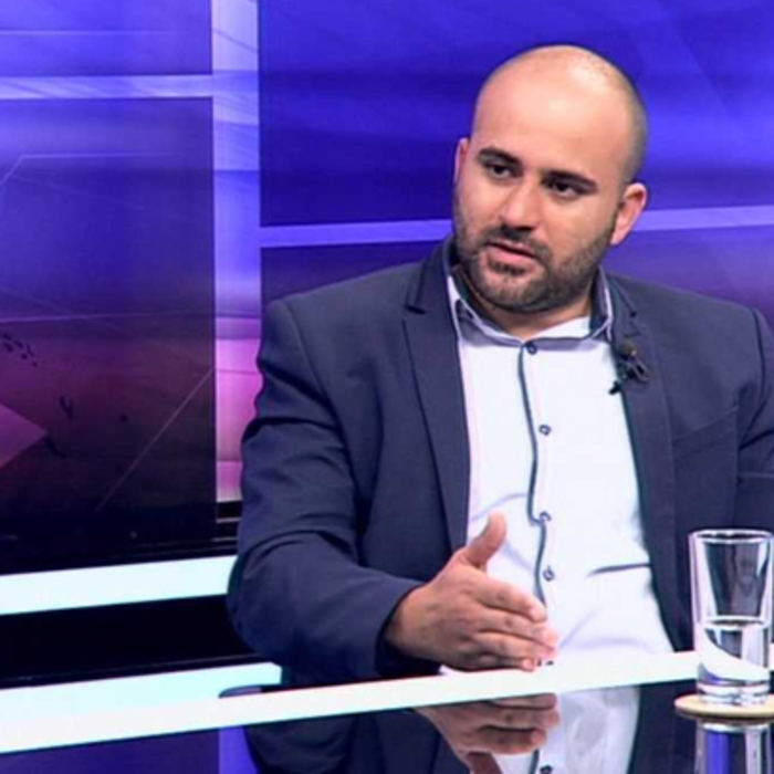 martin-tabakov-tv-evropa_700x700_crop_478b24840a