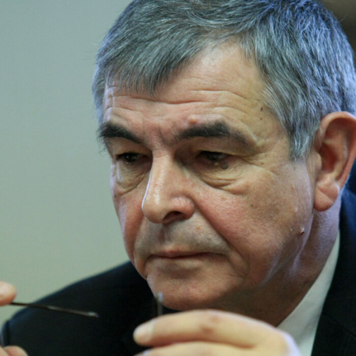 da8d032f7708ad7ed575c0c2be1b2711_700x700_crop_478b24840a