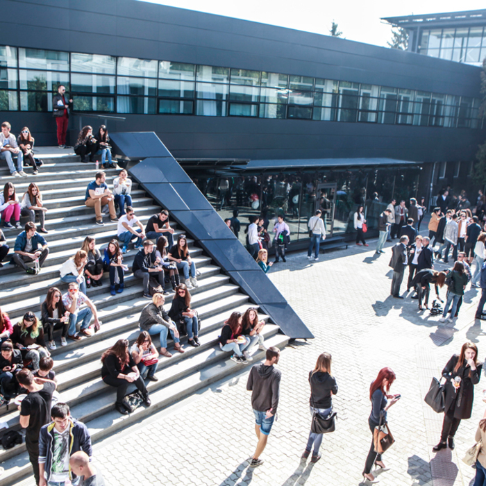 mg-1703-18_700x700_crop_478b24840a